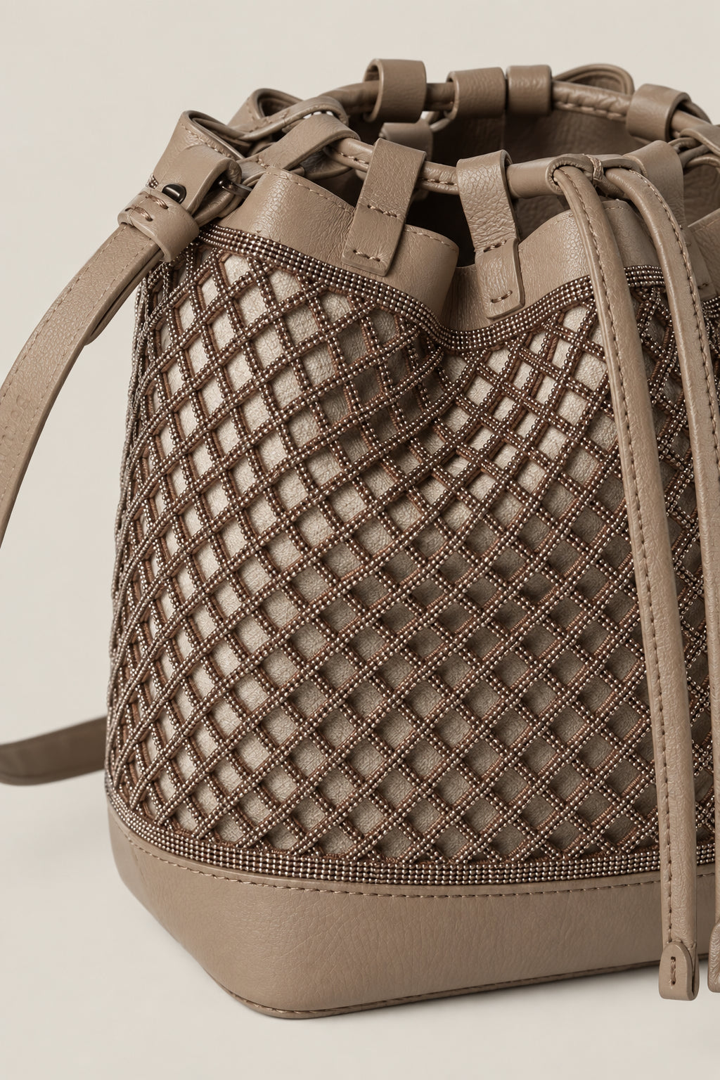 BRUNELLO CUCINELLI WOMEN'S ICE LEATHER DRAWSTRING BUCKET BAG