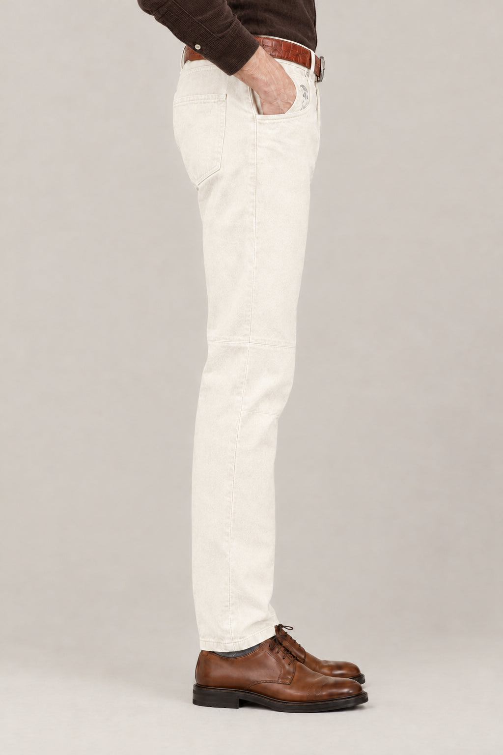 BRUNELLO CUCINELLI MEN'S OFF WHITE COTTON CASUAL TROUSERS
