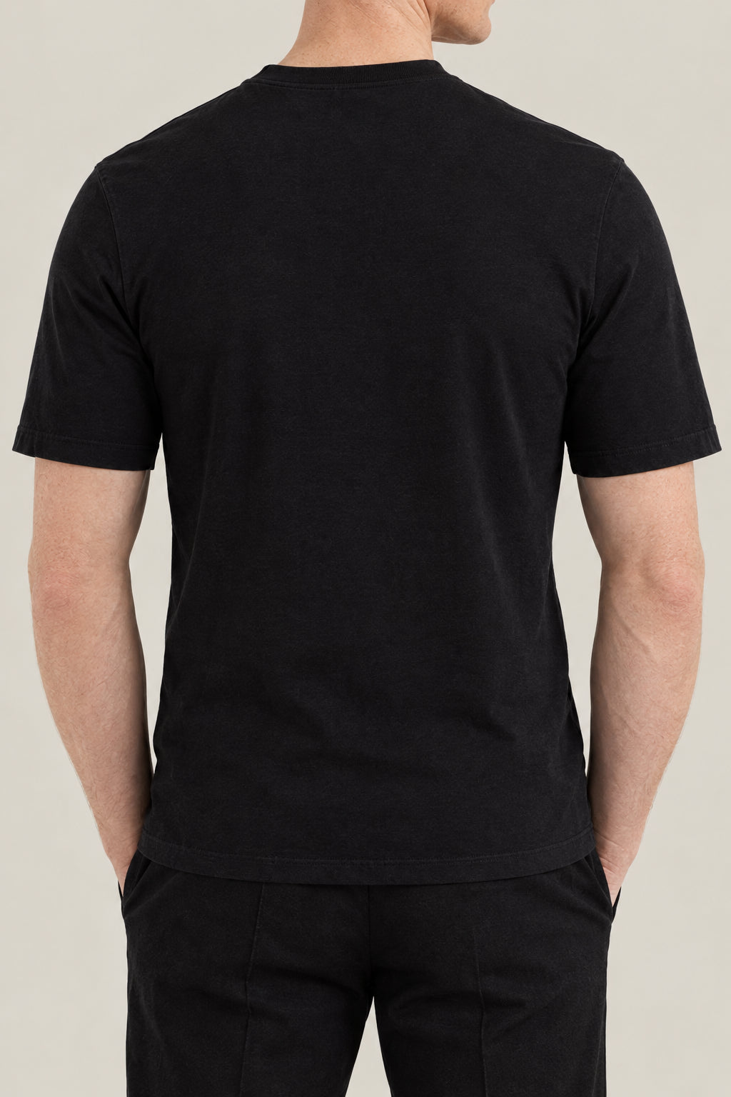 BRUNELLO CUCINELLI MEN'S BLACK COTTON GRAPHIC PRINT CREW NECK SHIRT