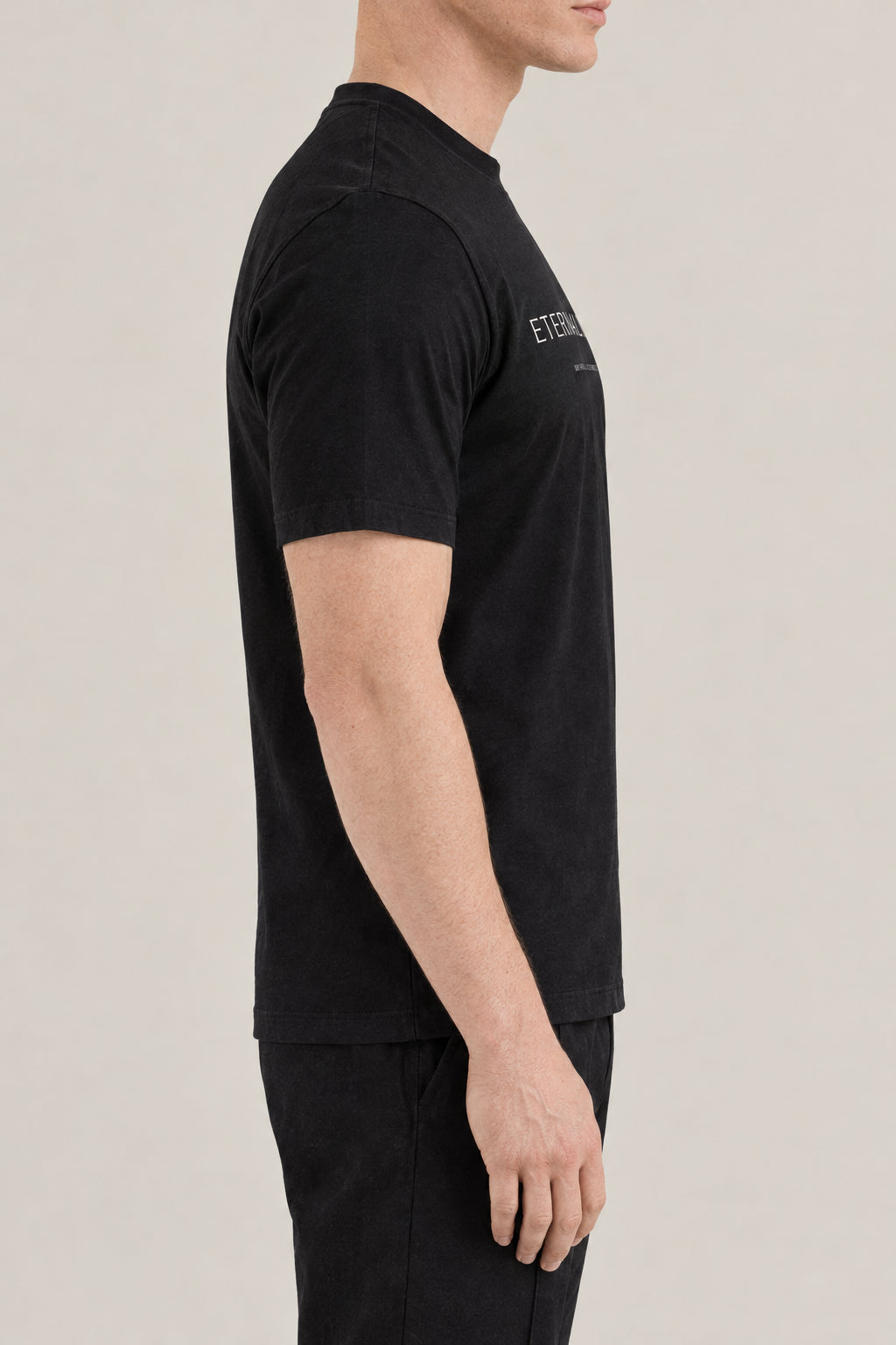 BRUNELLO CUCINELLI MEN'S BLACK COTTON GRAPHIC PRINT CREW NECK SHIRT