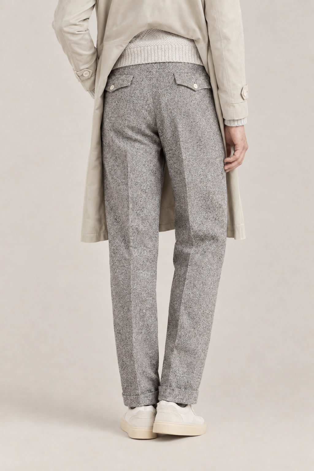 BRUNELLO CUCINELLI MEN'S STONE WOOL SILK PLEATED TROUSERS