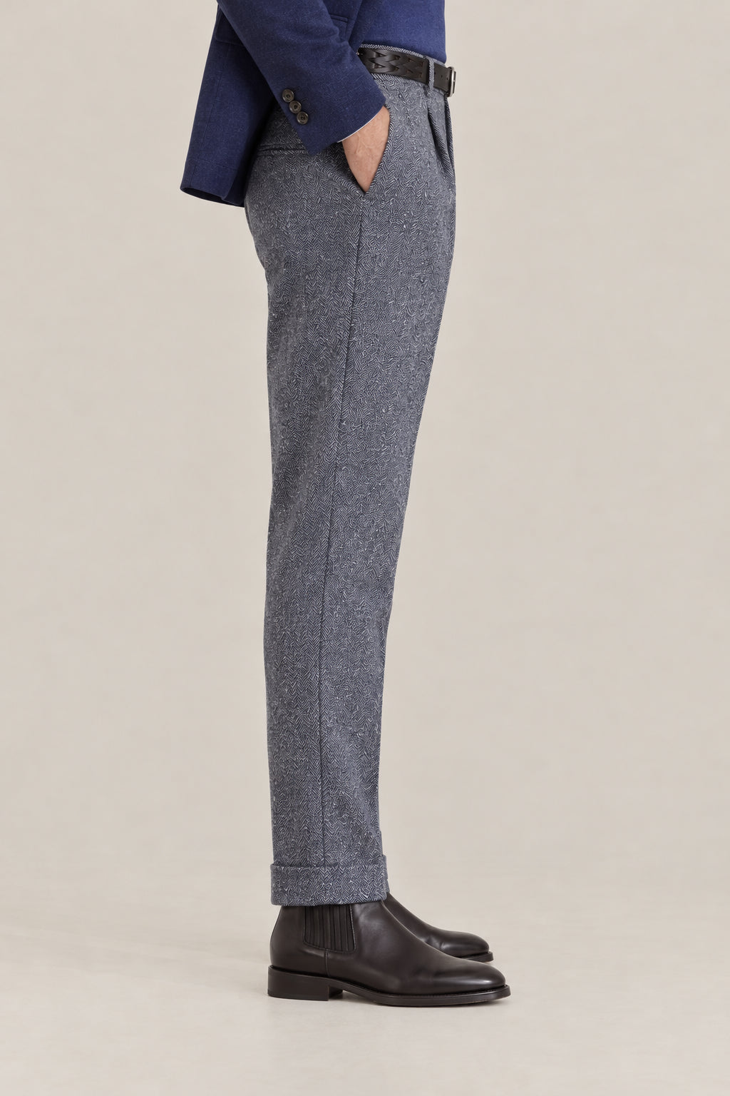 BRUNELLO CUCINELLI MEN'S NAVY WOOL PLEATED TROUSERS