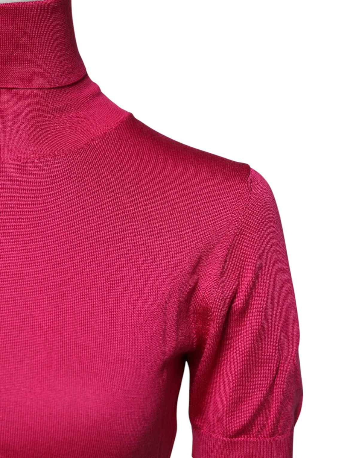 Dolce & Gabbana Pink Silk Knitted Turtleneck Cropped Top