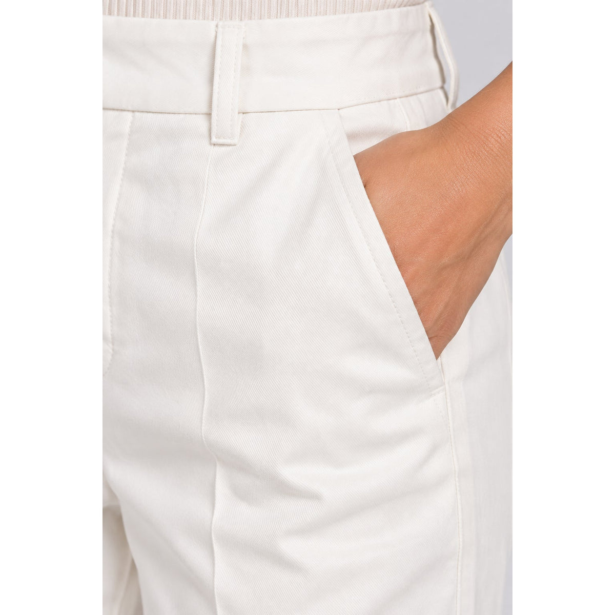 Peserico White High Waist Straight Leg Trousers Pants